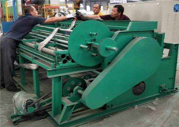 China Customized 2-6mm Crimped Wire Netting Machine , Wire Mesh Crimping Machine factory