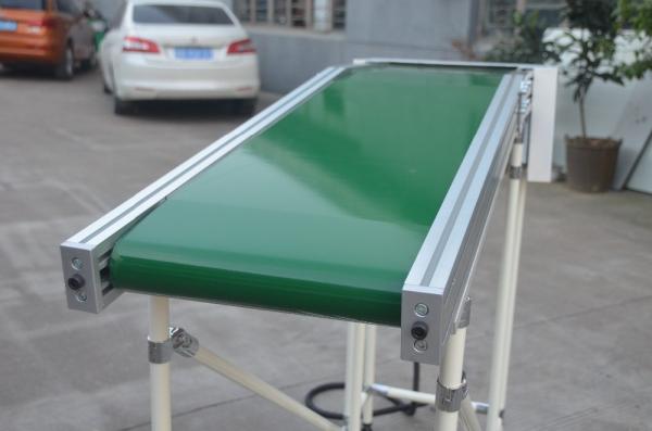DY153 Heat Resistant Troughed Belt Conveyor , Customized Simple Conveyor System