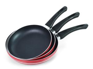 China Soft Touch Bakelite Handle 24cm Stackable Cookware Sets factory