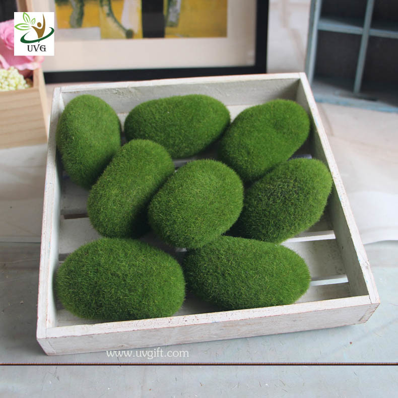 UVG different size fuzzy artificial decorative moss balls fake rock for aquarium landscaping GRS039
