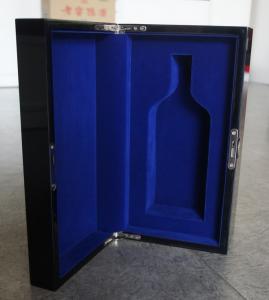 China Wooden Wine Box, High Gloss Black Lacquered, Royal Blue Velvet Ineterior. Customized Design and Logo Welcomed on sale