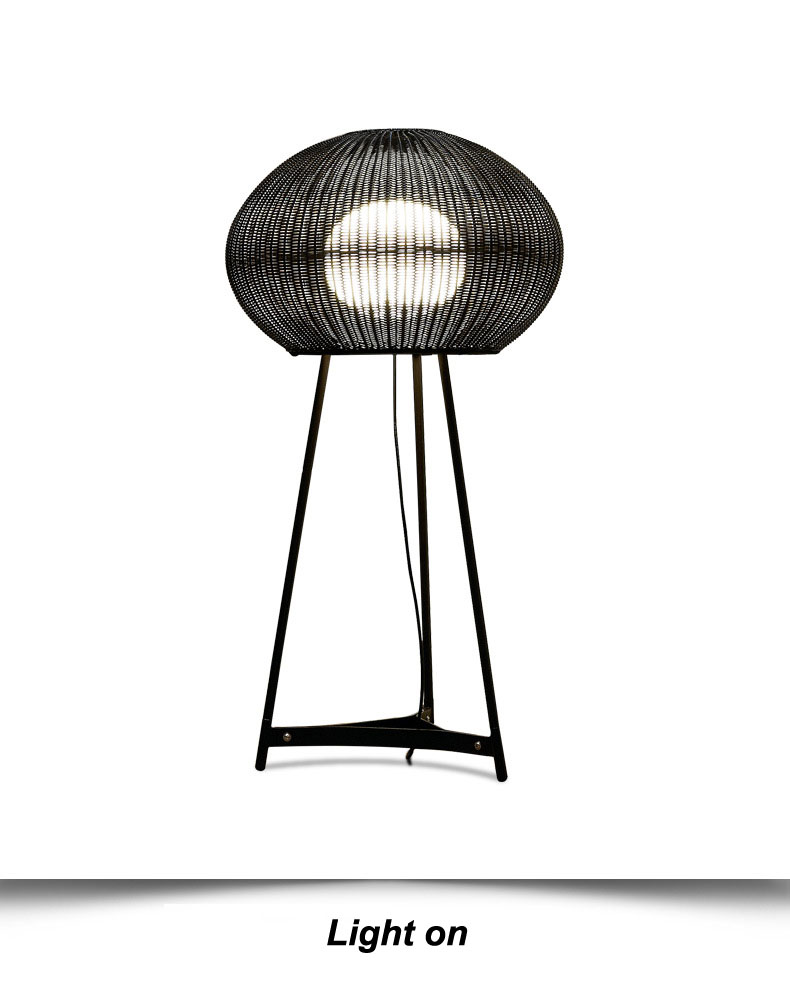 Modern Outdoor Rattan Floor Lamp IP44 Waterproof For Hotel Decoration