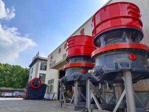 China 300 Tph Mining Hydraulic Cone Crusher Single Cylinder factory
