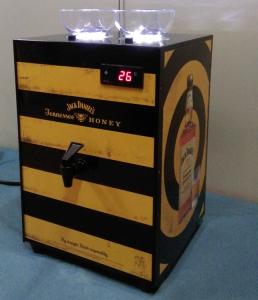 China Gravity Fed Pour Shot Chiller Machine High Efficiency / Ice Shot Dispenser factory
