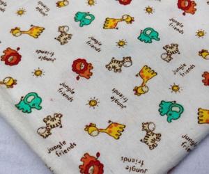 China Skin friendly 100% Cotton Cartoon Printed Flannelette Fabric 150-200GSM factory
