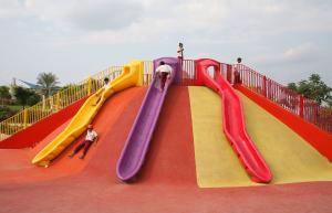 China Custom EPDM Rubber Running Track With Superior Shock Absorption And Excellent Weather Resistance factory