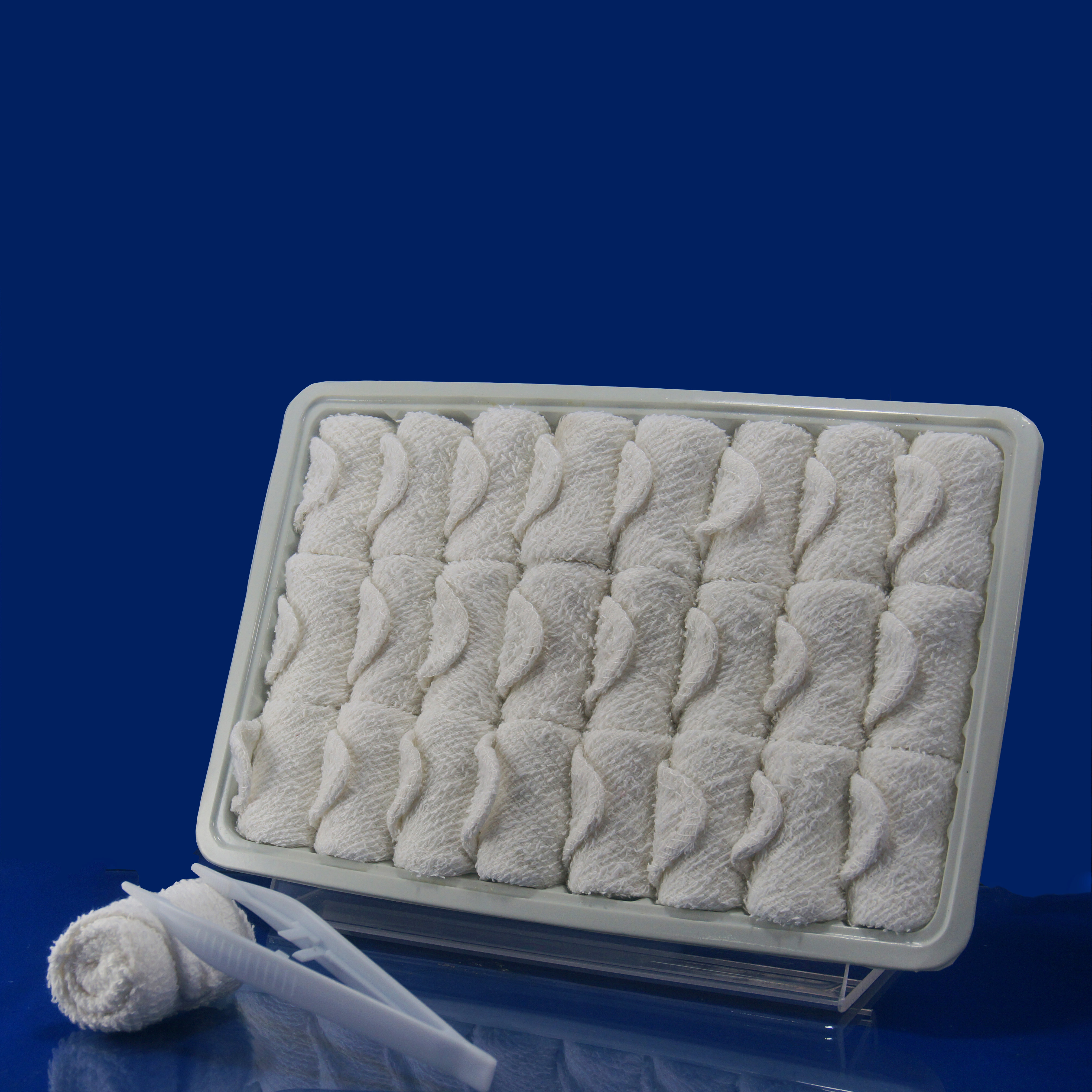 Soft white cleaning small airline hand face towel for restaurant