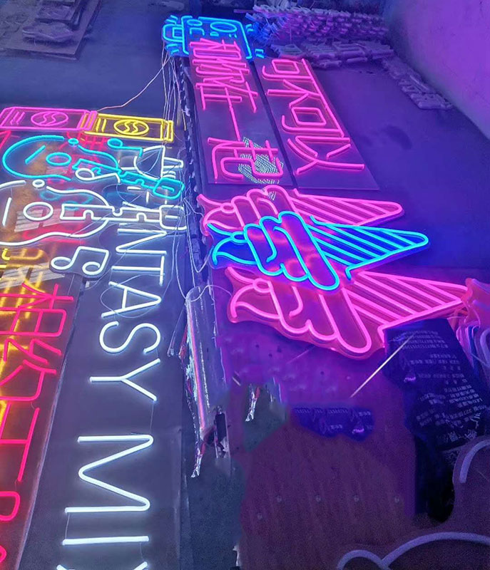 Customized Wholesale Birthday Party Decorations Anime Words Logo Led Custom Neon Sign