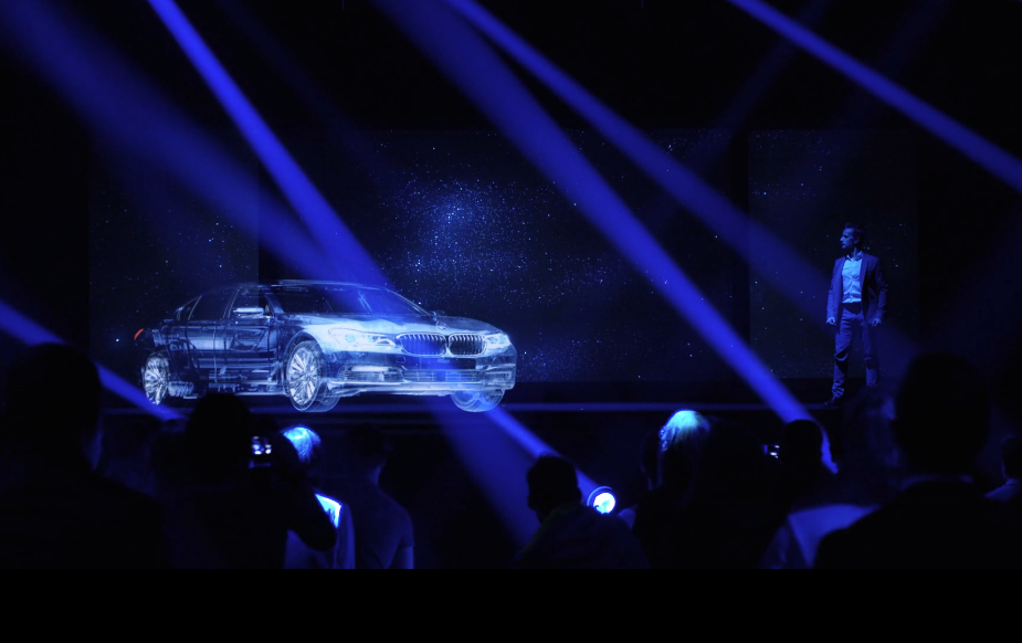 30m Length 95um 160° Holographic 3D Display System