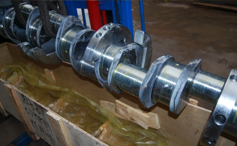 Motorcycle Engine Part Crankshaft For S6D140 Crankshaft & Bearing Bushes 6261-31-1200