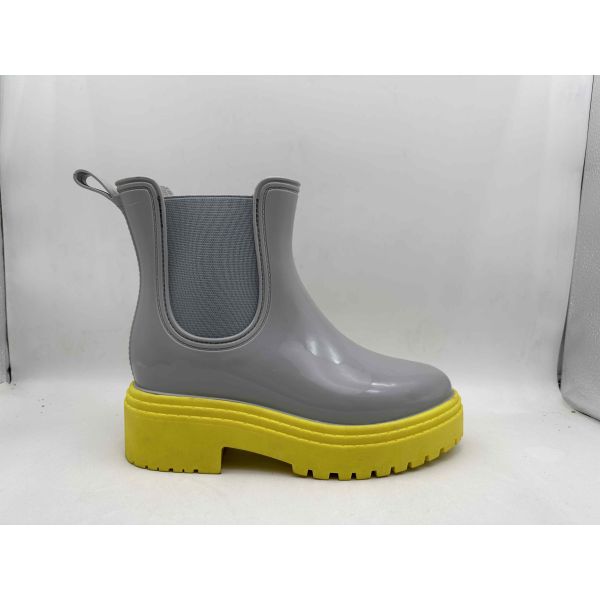 Customized Color Women's Rain Boots PVC Material Ladies Ankle Gardening Wellies