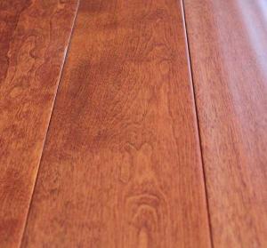China Birch Engineered Wood Flooring-wheat color, handscraped and UV lacquer factory