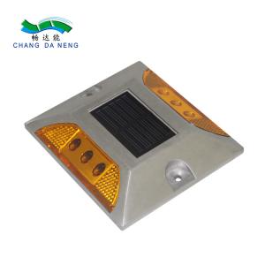 China Blinking solar road studs led light driveway solar raised pavement marker warning road factory