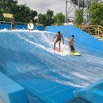 Children And Adults Artificial Surf Wave Machine ODM Flow Rider Surf Machine