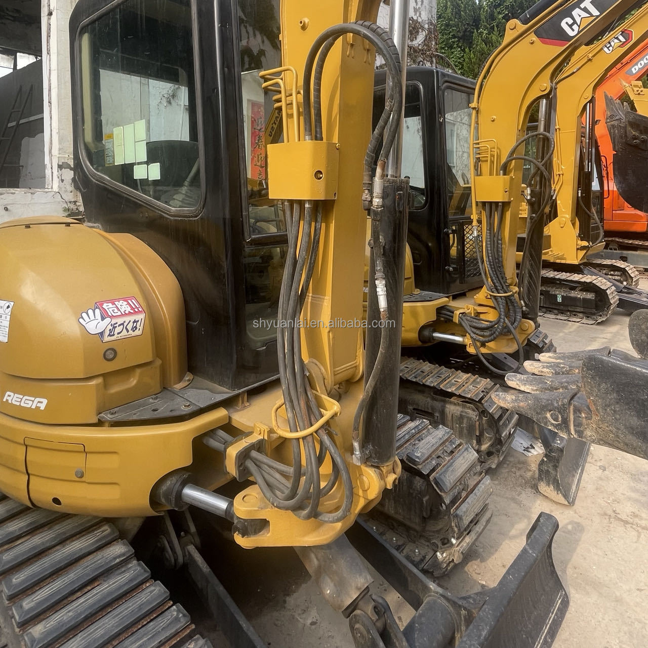 Digging condition is good, price is cheap, Caterpillar 303.5 excavator for sale Digging