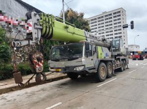 China QY80V ZOOMLION Truck Crane 2016 48m Main Boom Length 13.5t Counterweight factory