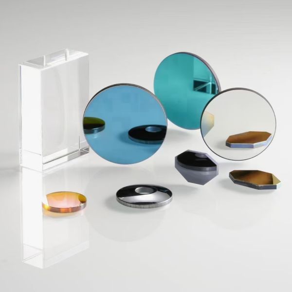 Hardness 9.0 Ruby Sapphire Optical Windows Customized Transparent Ball Lens Wafers