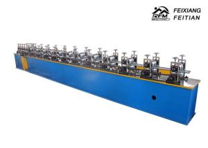 China Fireproof PU Sandwich Panel Production Line , Shutter Door Roll Forming Machine factory