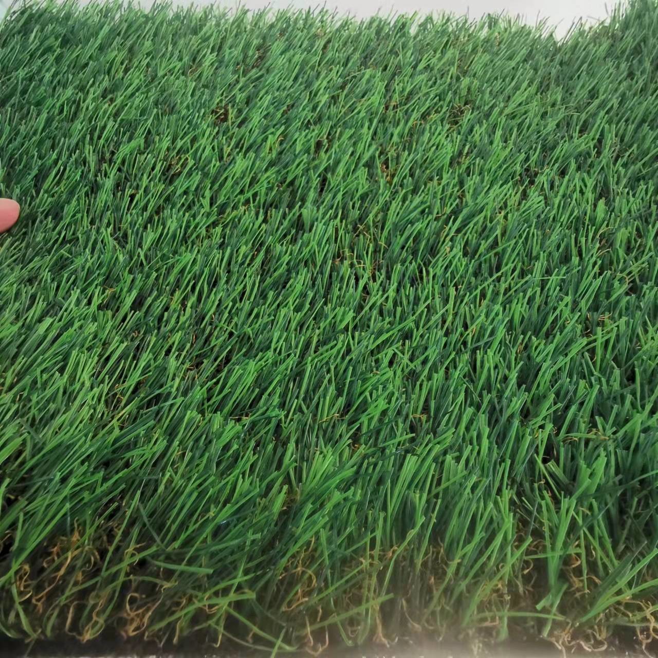 Dtex 12000 "C" Shape 40mm Artificial Landscaping Grass 130 Stitches/M Fake Grass For Gardens