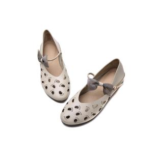 China S420 Summer Sandals Women 2020 New Hole Shoes Hollow Small Feet White Shoes Bow Knot Shoes Buckle Sandals factory