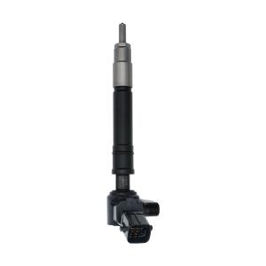 China Diesel Common Rail Fuel Injector 23670 0E070 Auto Engine Parts factory