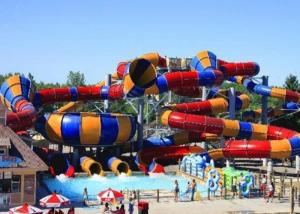 China Outdoor Giant Water Slide Tantrum Valley Space Bowl Colorful FRP Slide factory