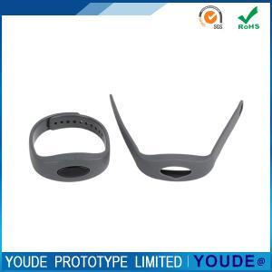 China Quick Turn Rubber Prototyping Silicone Mold Vacuum Casting Wristband factory