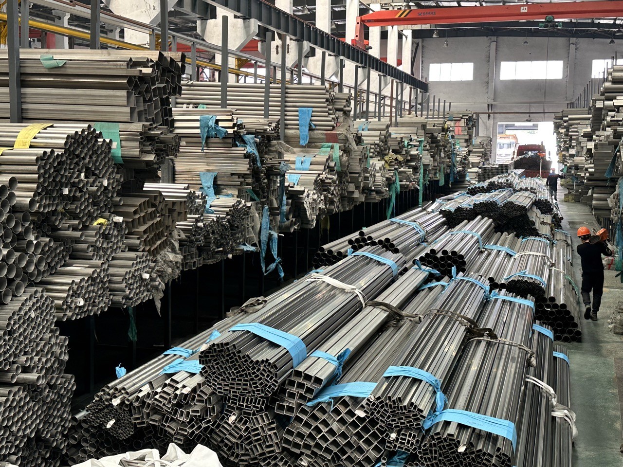 Square Stainless Steel 310s Pipe 12000mm Annealed Flexible Stainless Steel Tubing