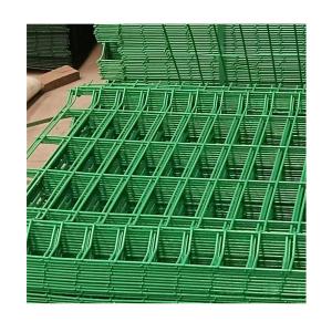 China Outdoor Metal Garden Panel Heat Treated Wood 3D Curved Welded Wire Mesh Fence Design factory
