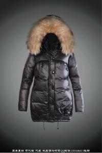 China wholesale designer moncler women down jacket with big raccoon fur factory