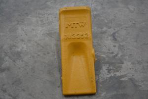 China J350 Digger Bucket Teeth 6kg 1U3352 Cast Alloy MTW factory