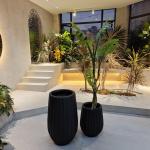 Round Fiber Clay Flower Planters Pots Life Time Keep 5-6 Years Outdoor