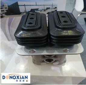 China High Pressure brand new Hydraulic pedal valve for Excavator DOOSAN HYUNDAI factory