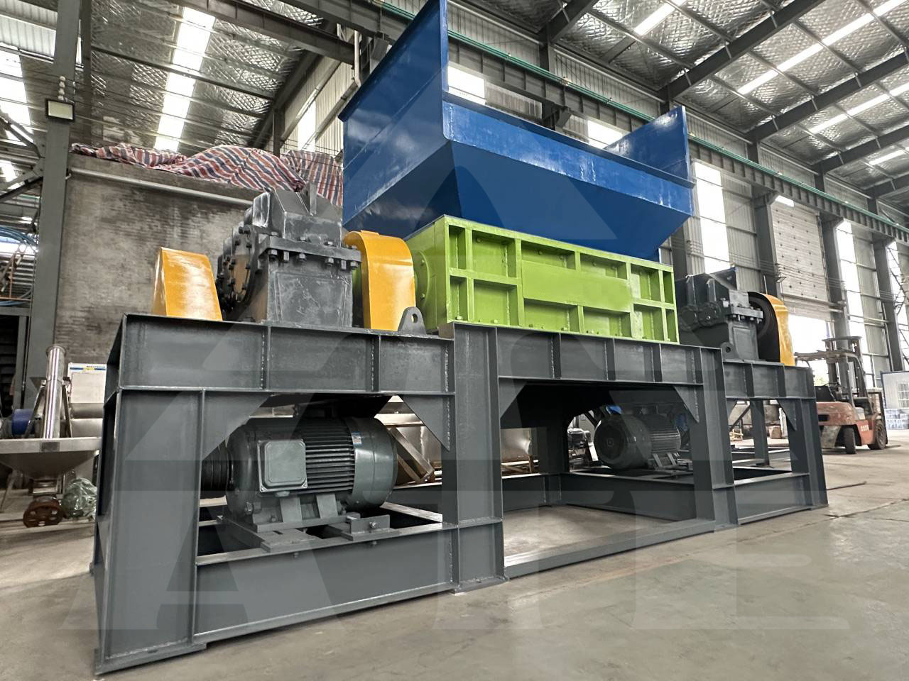 Plastic Bumper Shredder Machine Plastic Waste Barrel Shredder