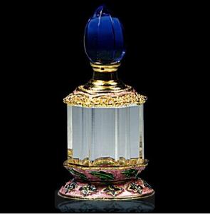 China Elegant Crystal Perfume Bottle factory