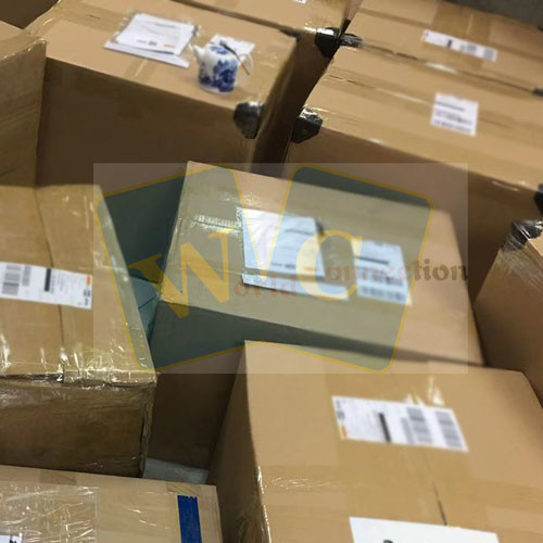 AC 100-240 V 640 Watt Cisco Switch Dc Power Supply , Plug In Cisco Switch Redundant Power Supply