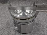 Dongfeng Cumminss Heavy Truck Engine Piston in Standard Size for Construction
