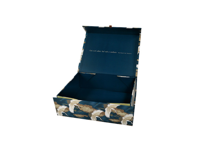 Boutique Sustainable Foldable Cardboard Boxes Fashionable Looking OEM Service