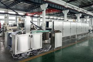 China Vitamins Jelly Candy Gummy Bear Making Machine SS304 150kg/H factory