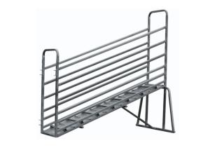 China Long Slope Cattle Loading Ramp Heavy Duty Steel Frame Construction factory