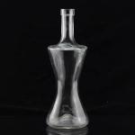 Industrial 700ml Glass Bottle for Beverage Industry in Thumb Shape