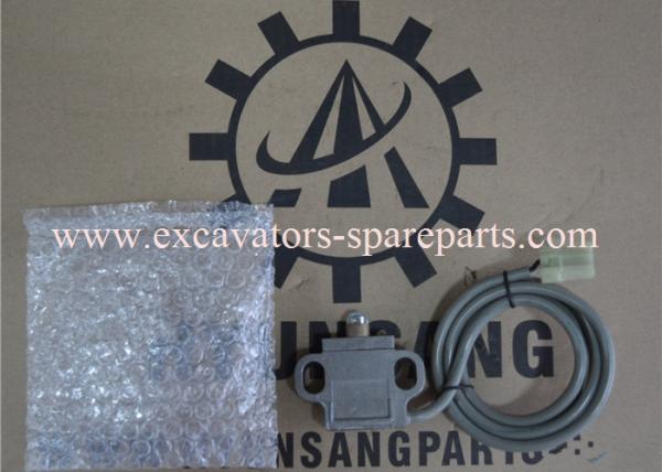 KOMATSU Sensor Excavator Electrical Parts 023-06-56210 7861-93-1650 7861-93-1652