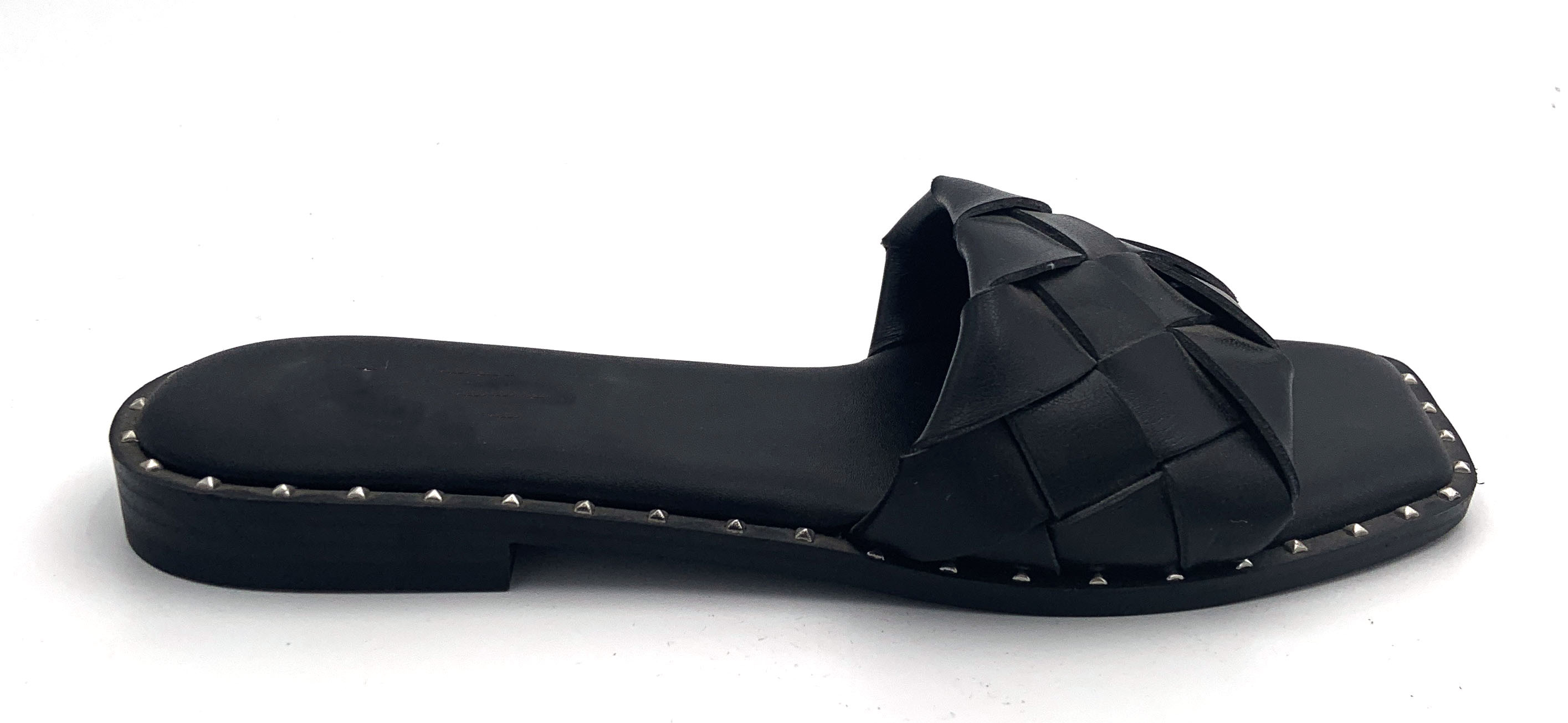 Casual Chic Womens Slide Sandals With Open Toe And Slip On Design