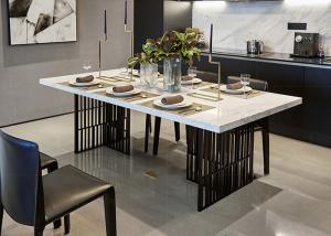 China 51''x31''x31'' Fashion Dining Table Design Marble Top factory