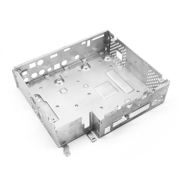 China Custom Zinc Sheet Metal Fabrication with Precision Machining Services factory