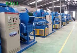 China Customized Voltage Copper Wire Shredder Machine Low Noise 2500 * 1800 * 2850mm factory