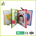 23cm 3D Soft Activity Book , EN71 Cloth Books For Babies