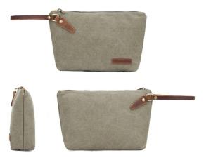 China Eco Friendly Fashion Makeup Bag , Custom Logo Trendy Cosmetic Bags factory