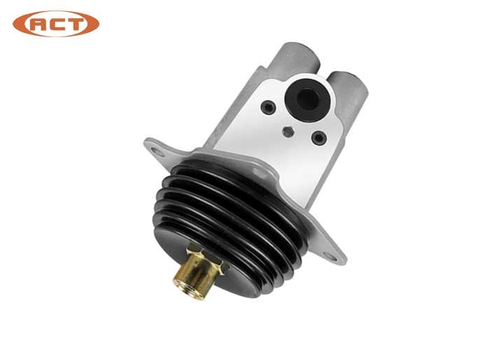 702-16-01651 Excavator Spare Parts Control Pilot Valve For PC200-6 Engine