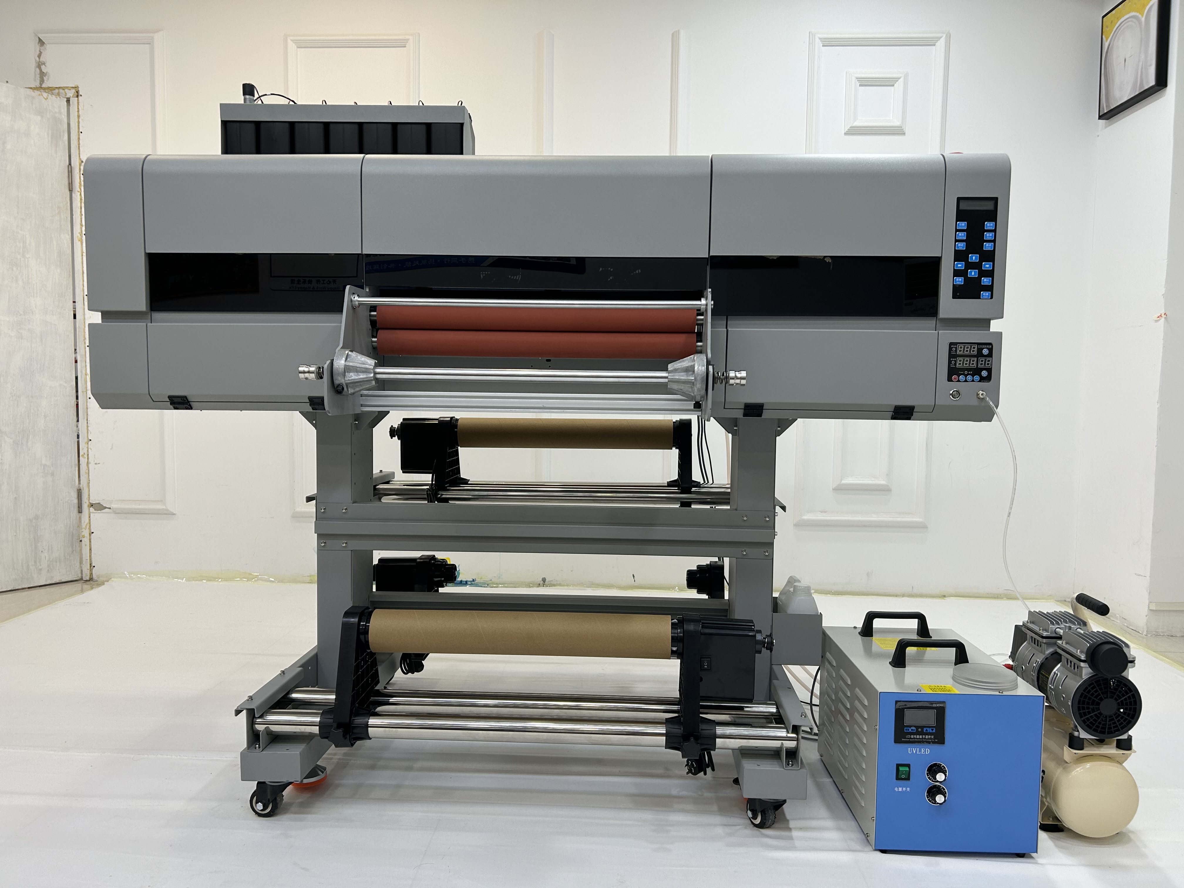 Multicolor AB Film Sticker Printer with 60cm UV DTF Printer and EPS 3 I3200 Printheads